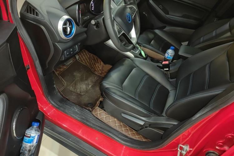 Used BYD Yuan New Energy 2019 EV360 Smart Connect Leading Model Driver Seat