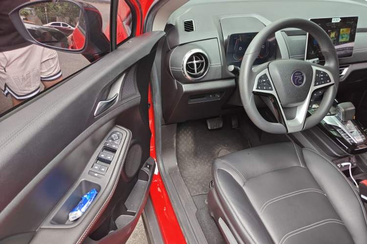 Used BYD Yuan New Energy 2019 EV535 High-Energy Leading Edition Driver Seat