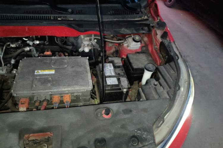 Used BYD Yuan New Energy 2019 EV535 High-Energy Leading Edition Engine Bay Left