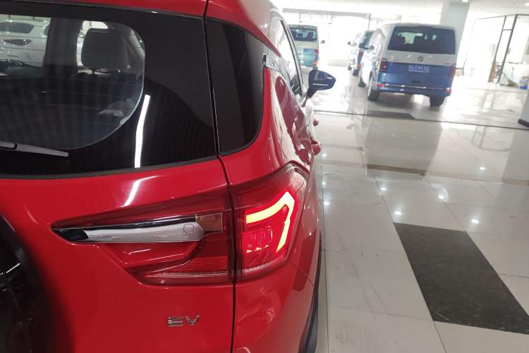 Used BYD Yuan New Energy 2019 EV535 High-Energy Leading Edition Exterior 1