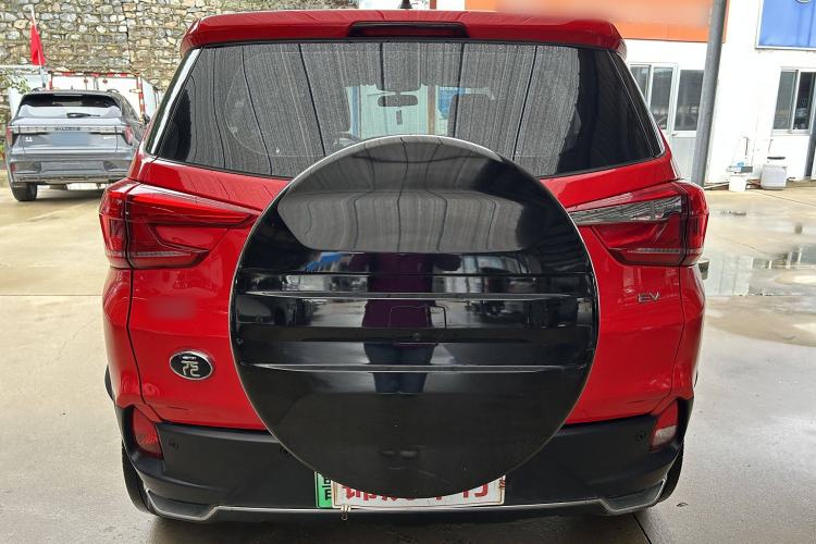 Used BYD Yuan New Energy 2019 EV535 Smart Connect Trendsetting Model Exterior 4