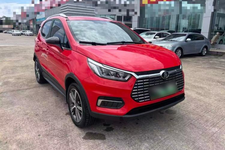 Used BYD Yuan New Energy 2019 EV535 High-Energy Leading Edition Front Right 45 Deg