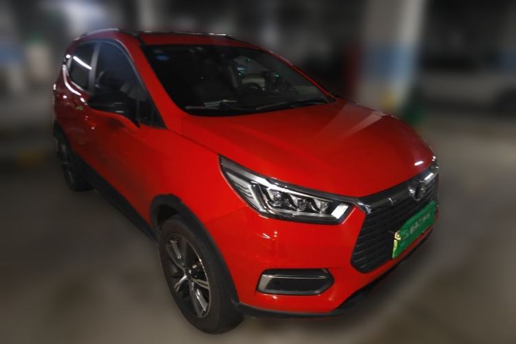 Used BYD Yuan New Energy 2019 EV535 High-Energy Leading Edition Front Right 45 Deg