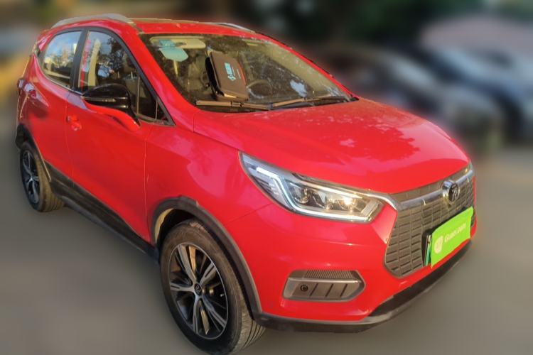 Used BYD Yuan New Energy 2019 EV535 High-Energy Leading Edition Front Right 45 Deg