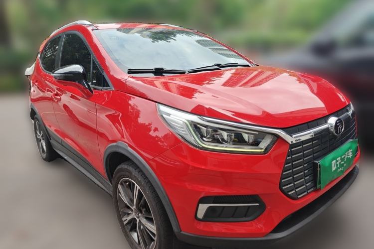 Used BYD Yuan New Energy 2019 EV535 High-Energy Leading Edition Front Right 45 Deg