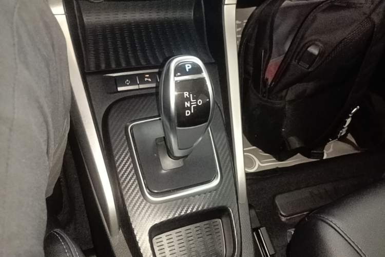 Used BYD Yuan New Energy 2019 EV360 Smart Connect Elite Model Gear Lever