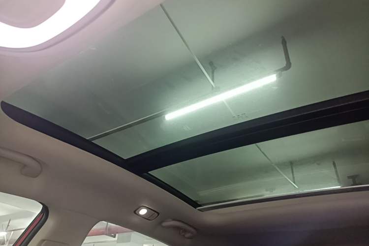 Used BYD Yuan New Energy 2019 EV360 Smart Connect Elite Model Headliner