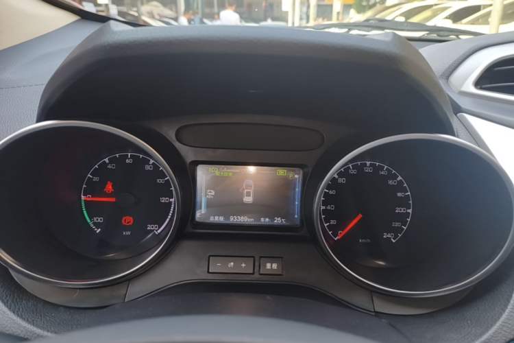 Used BYD Yuan New Energy 2019 EV360 Smart Connect Leading Model Instrument Cluster