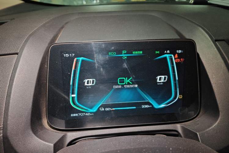 Used BYD Yuan New Energy 2019 EV360 Smart Connect Luxurious Model Instrument Cluster