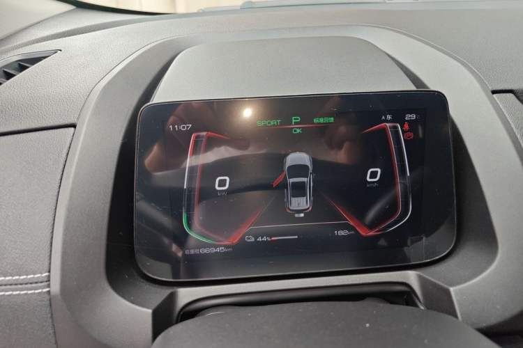 Used BYD Yuan New Energy 2019 EV535 High-Energy Leading Edition Instrument Cluster