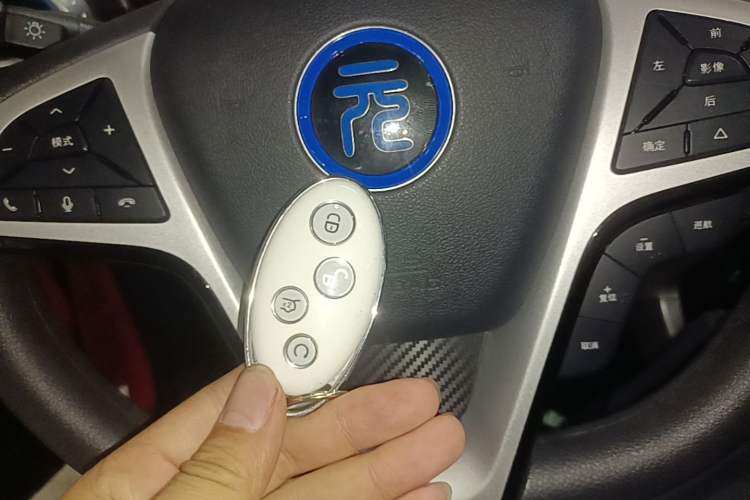 Used BYD Yuan New Energy 2019 EV360 Smart Connect Elite Model Interior 1