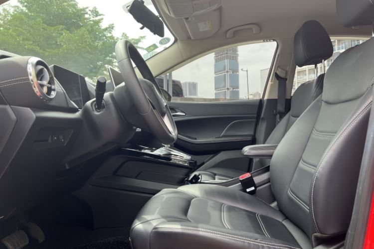 Used BYD Yuan New Energy 2019 EV535 Smart Connect Trendsetting Model Interior 5