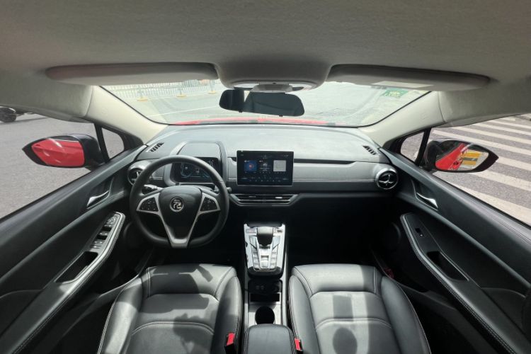 Used BYD Yuan New Energy 2019 EV535 Smart Connect Trendsetting Model Interior 6