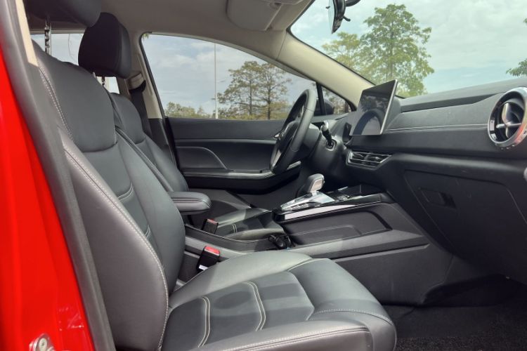 Used BYD Yuan New Energy 2019 EV535 Smart Connect Trendsetting Model Interior 7