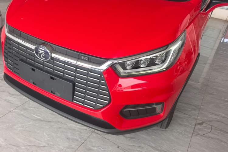 Used BYD Yuan New Energy 2019 EV535 Smart Connect Trendsetting Model Left Front Headlight