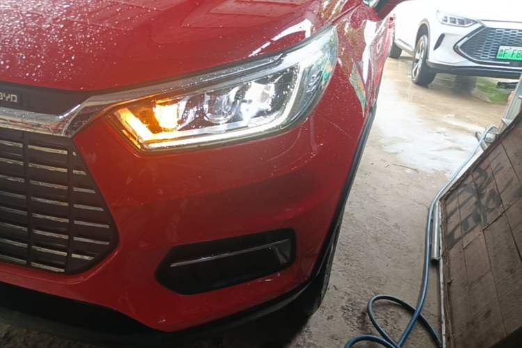 Used BYD Yuan New Energy 2019 EV360 Smart Connect Enjoyment Model Left Front Headlight