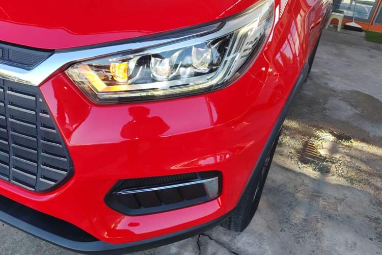 Used BYD Yuan New Energy 2019 EV535 Smart Connect Trendsetting Model Left Front Headlight