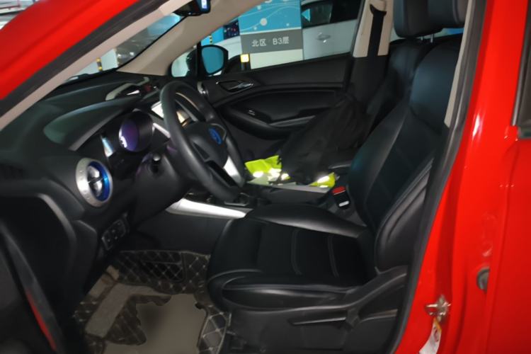 Used BYD Yuan New Energy 2019 EV360 Smart Connect Elite Model Left Front Seat