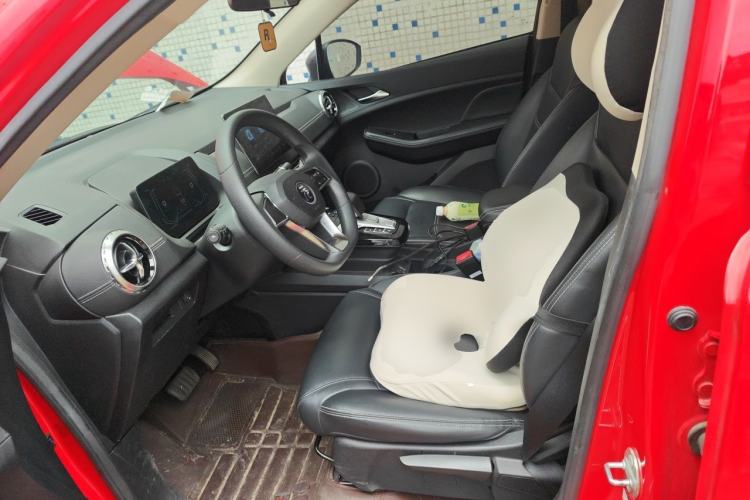 Used BYD Yuan New Energy 2019 EV535 Smart Connect Trendsetting Model Left Front Seat