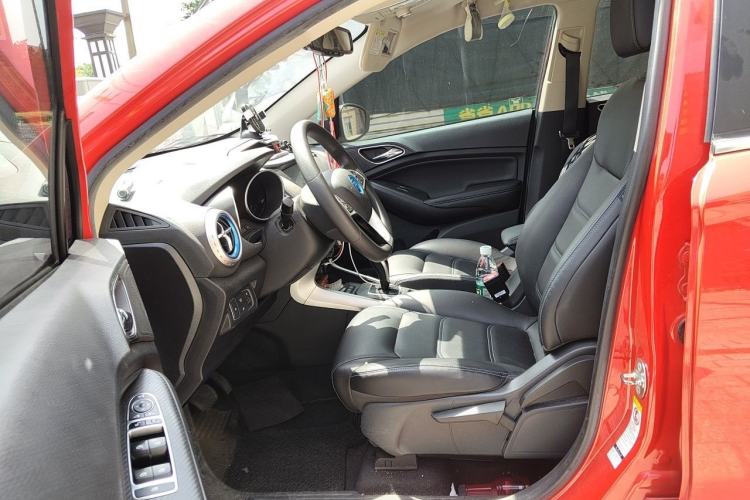 Used BYD Yuan New Energy 2019 EV360 Smart Connect Elite Model Left Front Seat