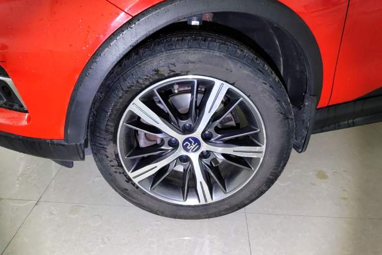 Used BYD Yuan New Energy 2019 EV535 High-Energy Leading Edition Left Front Wheel Hub