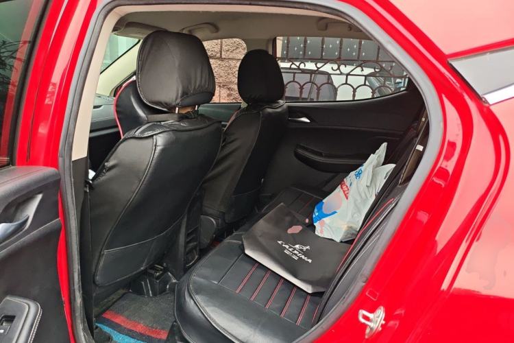 Used BYD Yuan New Energy 2019 EV535 Smart Connect Trendsetting Model Left Rear Seat