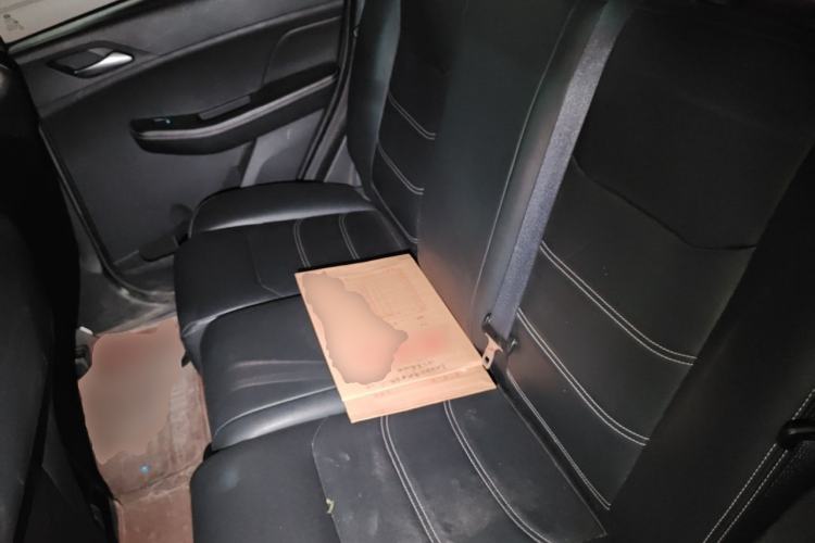 Used BYD Yuan New Energy 2019 EV360 Smart Connect Luxurious Model Left Rear Seat