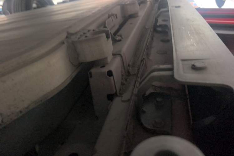 Used BYD Yuan New Energy 2019 EV535 Smart Connect Trendsetting Model Left Side Sill