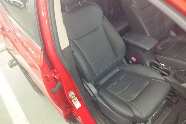 Used BYD Yuan New Energy 2019 EV360 Smart Connect Elite Model Right Front Seat