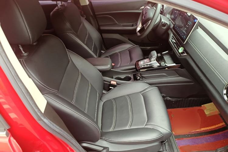 Used BYD Yuan New Energy 2019 EV535 Smart Connect Trendsetting Model Right Front Seat