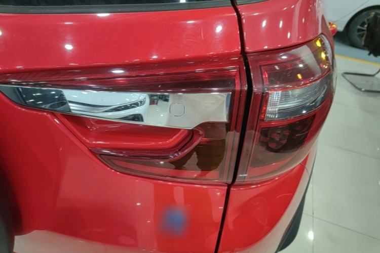 Used BYD Yuan New Energy 2019 EV360 Smart Connect Leading Model Right Rear Taillight