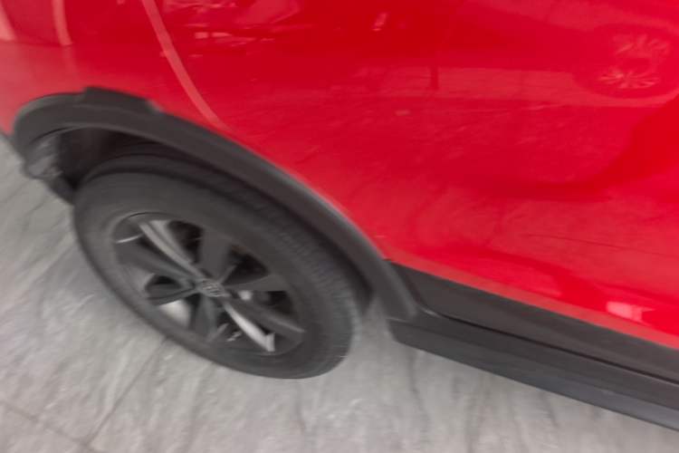 Used BYD Yuan New Energy 2019 EV535 Smart Connect Trendsetting Model Right Rear Wheel Hub