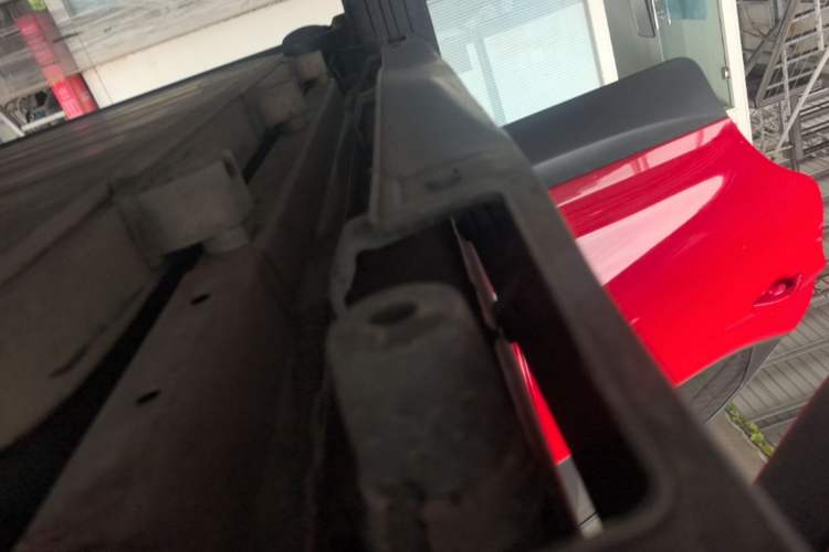 Used BYD Yuan New Energy 2019 EV535 Smart Connect Trendsetting Model Right Side Sill