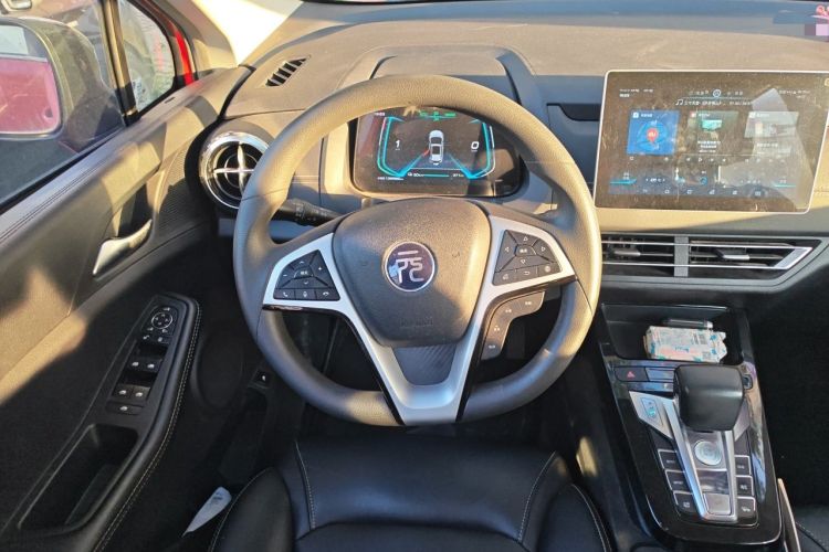 Used BYD Yuan New Energy 2019 EV535 High-Energy Leading Edition Steering Wheel