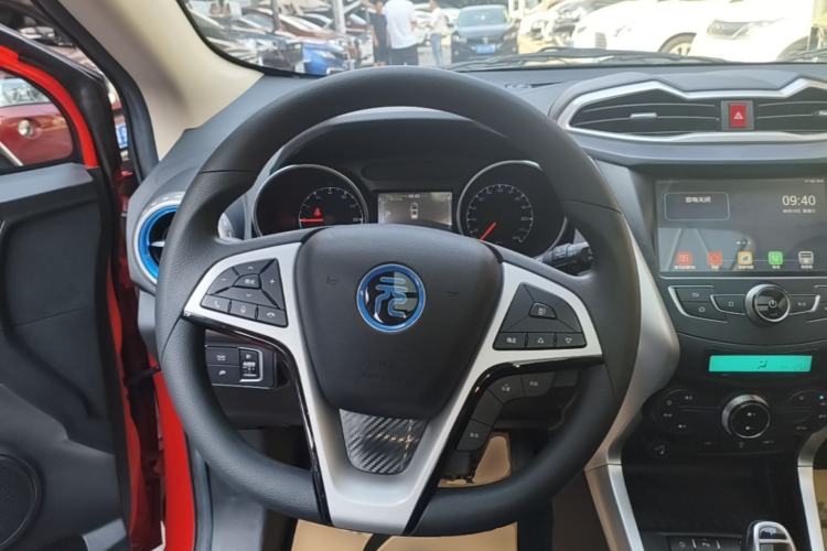 Used BYD Yuan New Energy 2019 EV360 Smart Connect Leading Model Steering Wheel