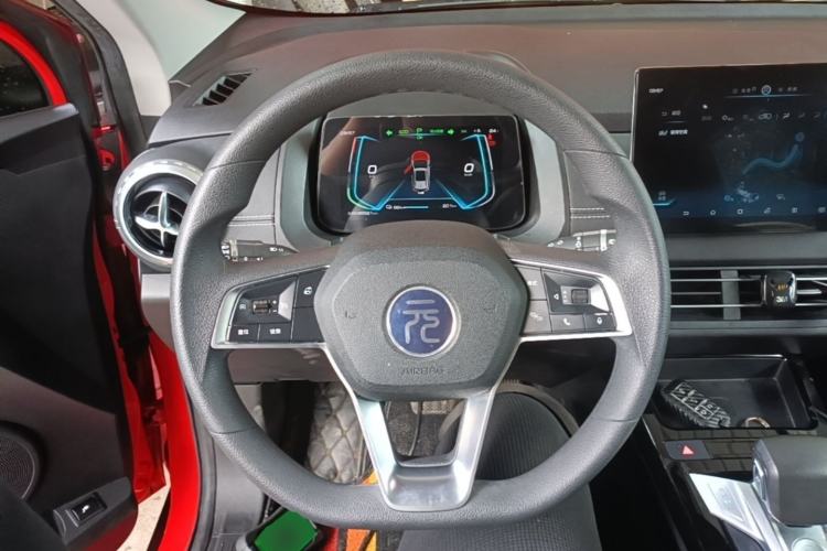 Used BYD Yuan New Energy 2019 EV360 Smart Connect Enjoyment Model Steering Wheel