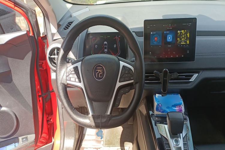 Used BYD Yuan New Energy 2019 EV535 High-Energy Leading Edition Steering Wheel