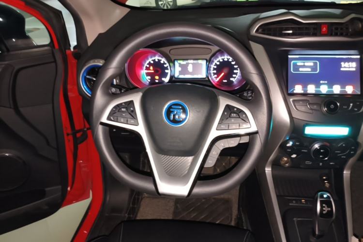 Used BYD Yuan New Energy 2019 EV360 Smart Connect Elite Model Steering Wheel