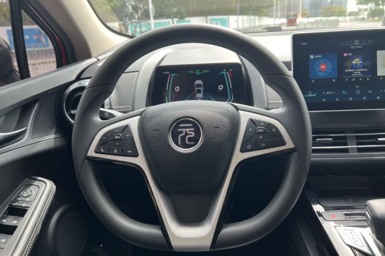 Used BYD Yuan New Energy 2019 EV535 Smart Connect Trendsetting Model Steering Wheel