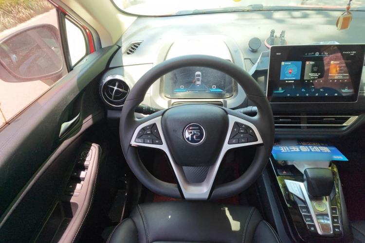 Used BYD Yuan New Energy 2019 EV360 Smart Connect Luxurious Model Steering Wheel