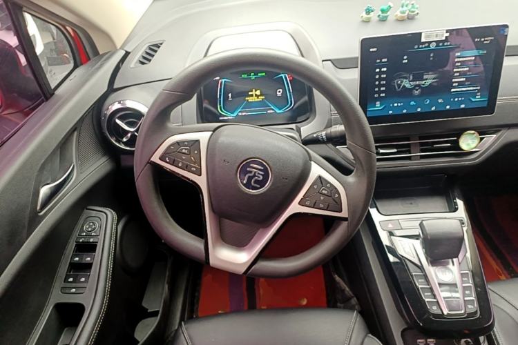 Used BYD Yuan New Energy 2019 EV535 Smart Connect Trendsetting Model Steering Wheel