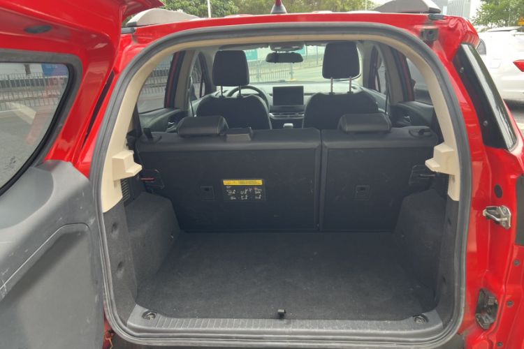 Used BYD Yuan New Energy 2019 EV535 Smart Connect Trendsetting Model Trunk