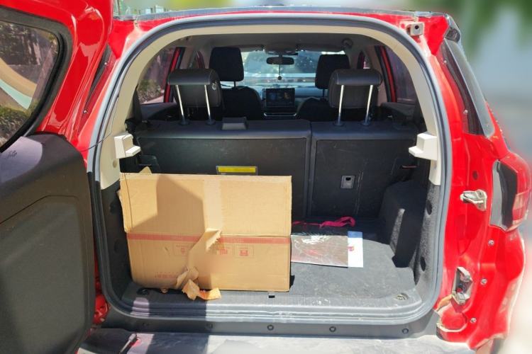 Used BYD Yuan New Energy 2019 EV360 Smart Connect Luxurious Model Trunk