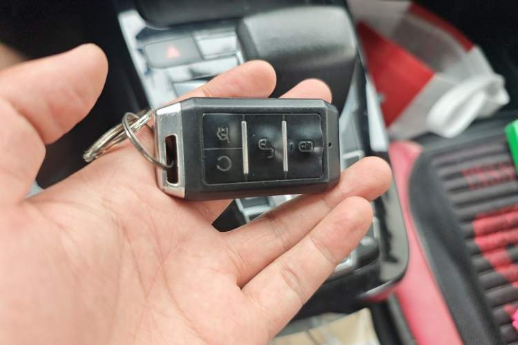 Used BYD Yuan New Energy 2019 EV535 Smart Connect Trendsetting Model Vehicle Key