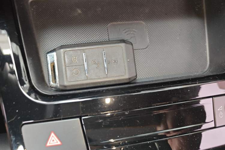Used BYD Yuan New Energy 2019 EV535 High-Energy Leading Edition Vehicle Key
