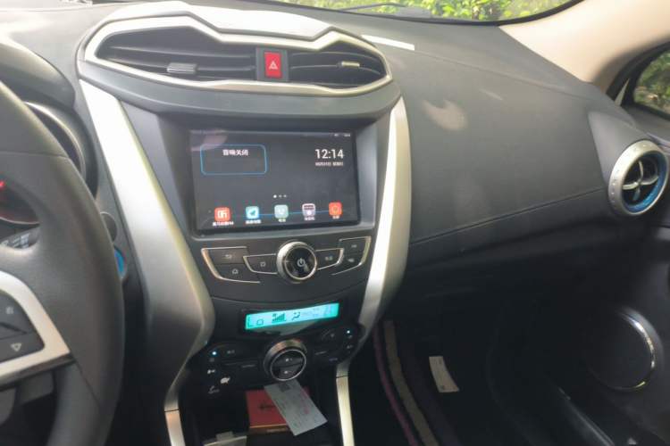 Used BYD Yuan New Energy 2019 EV360 Smart Connect Elite Model Audio And AC Panel