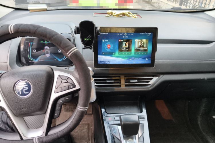 Used BYD Yuan New Energy 2019 EV535 High-Energy Leading Edition Audio And AC Panel