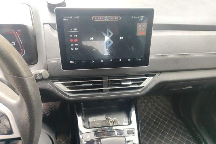 Used BYD Yuan New Energy 2019 EV535 High-Energy Leading Edition Audio And AC Panel