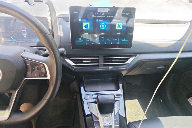 Used BYD Yuan New Energy 2019 EV535 Smart Connect Elite Model Audio And AC Panel