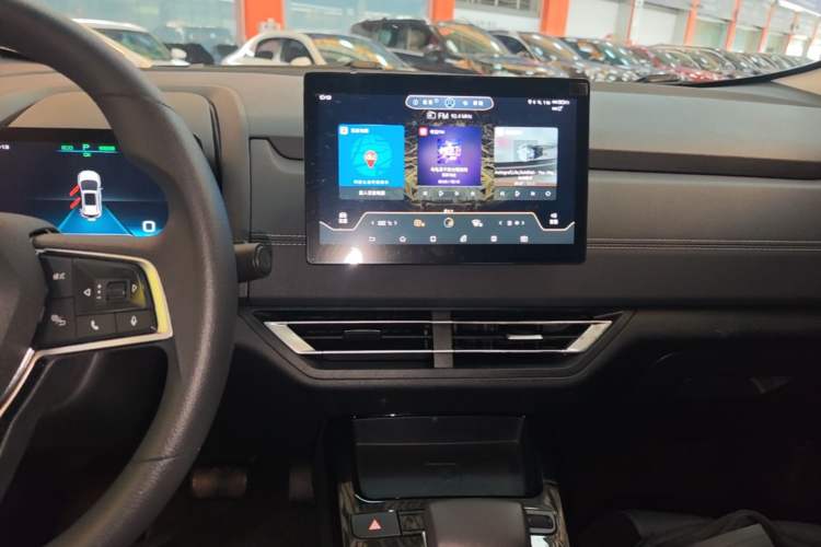 Used BYD Yuan New Energy 2019 EV535 Smart Connect Elite Model Audio And AC Panel